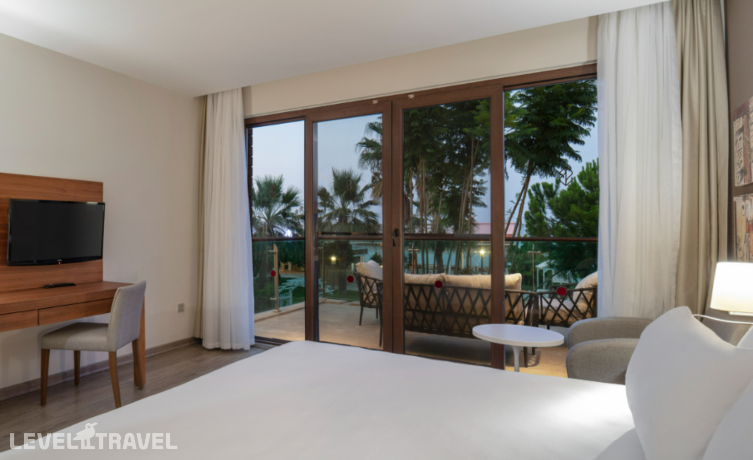 фотографии номера Королевская вилла с бассейном отеля Nirvana Mediterranean Excellence в Турция(Бельдиби) - фото №5