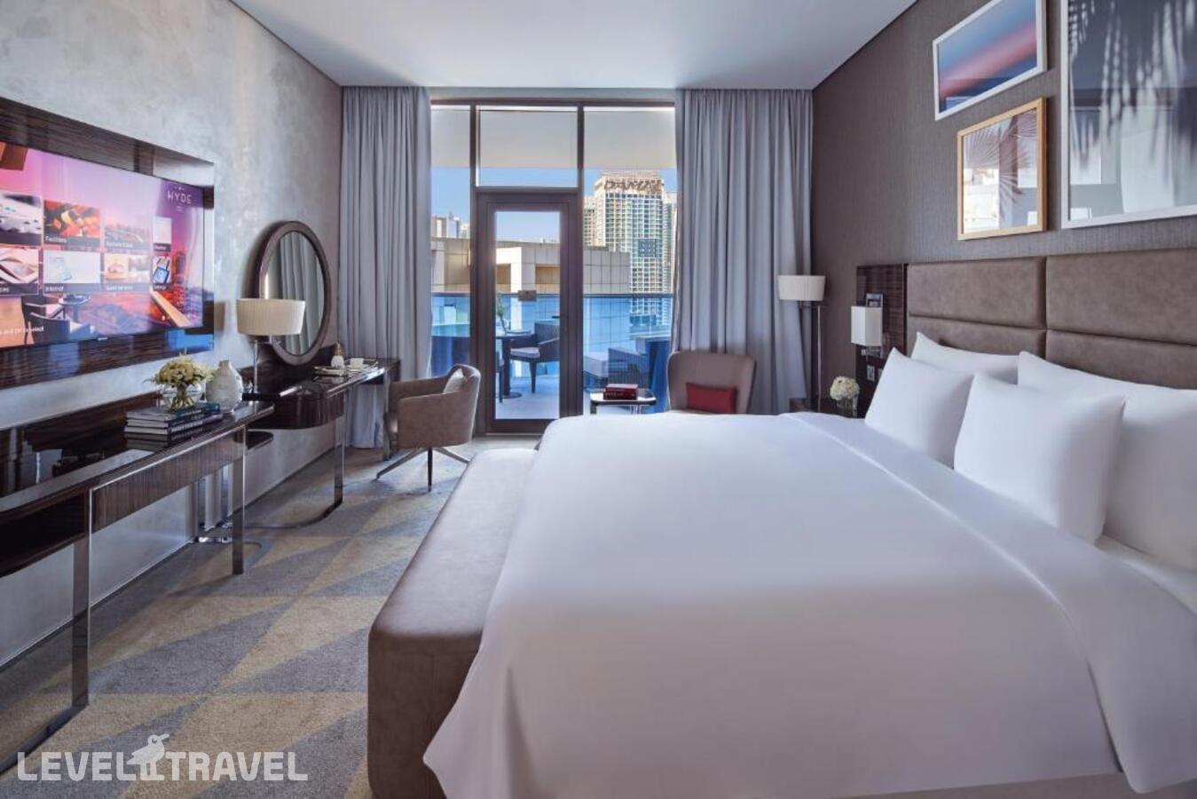 фотографии номера Семейный люкс отеля Hyde Hotel Dubai в ОАЭ(Бизнес Бей) - фото №3