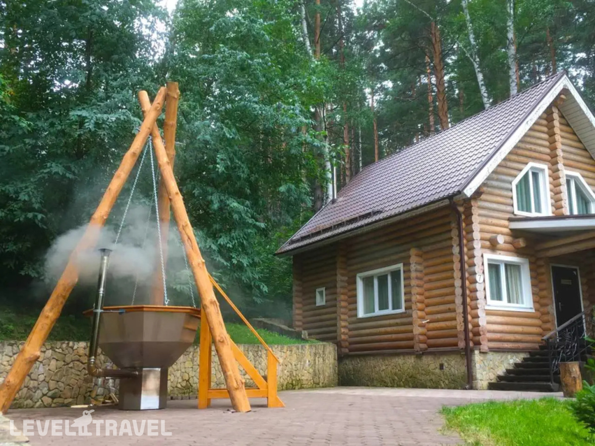 фотографии номера Гостевой Дом №7 отеля Царская Охота Клуб-Отель в Россия(Новокузнецк) - фото №10