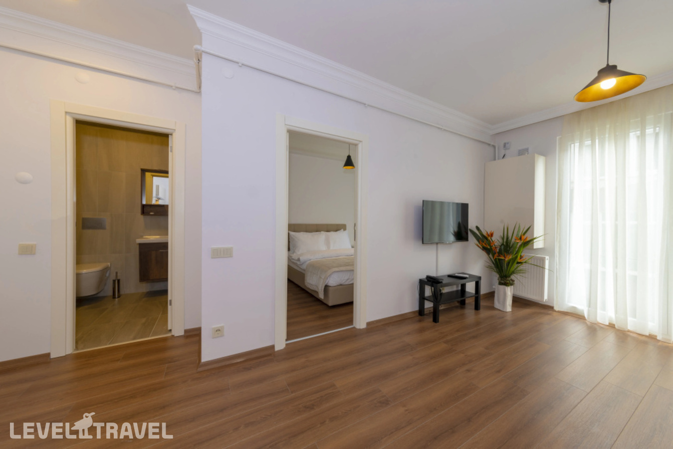 фотографии номера Пятиместный люкс семейный отеля Апарт-Отель Joy Suites в Турция(Шишли) - фото №1