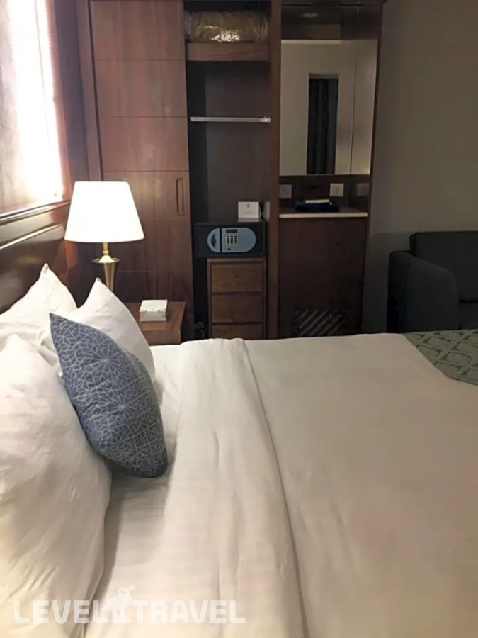 фотографии номера Номер для людей с ограниченными возможностями отеля Maden Hotel в Саудовская Аравия(Медина) - фото №4