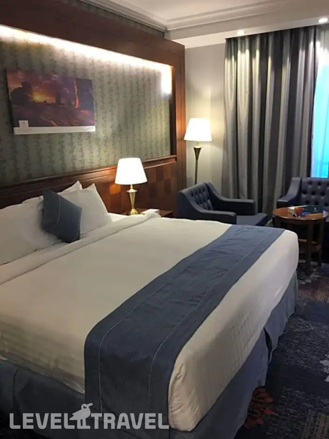 фотографии номера Номер для людей с ограниченными возможностями отеля Maden Hotel в Саудовская Аравия(Медина) - фото №6
