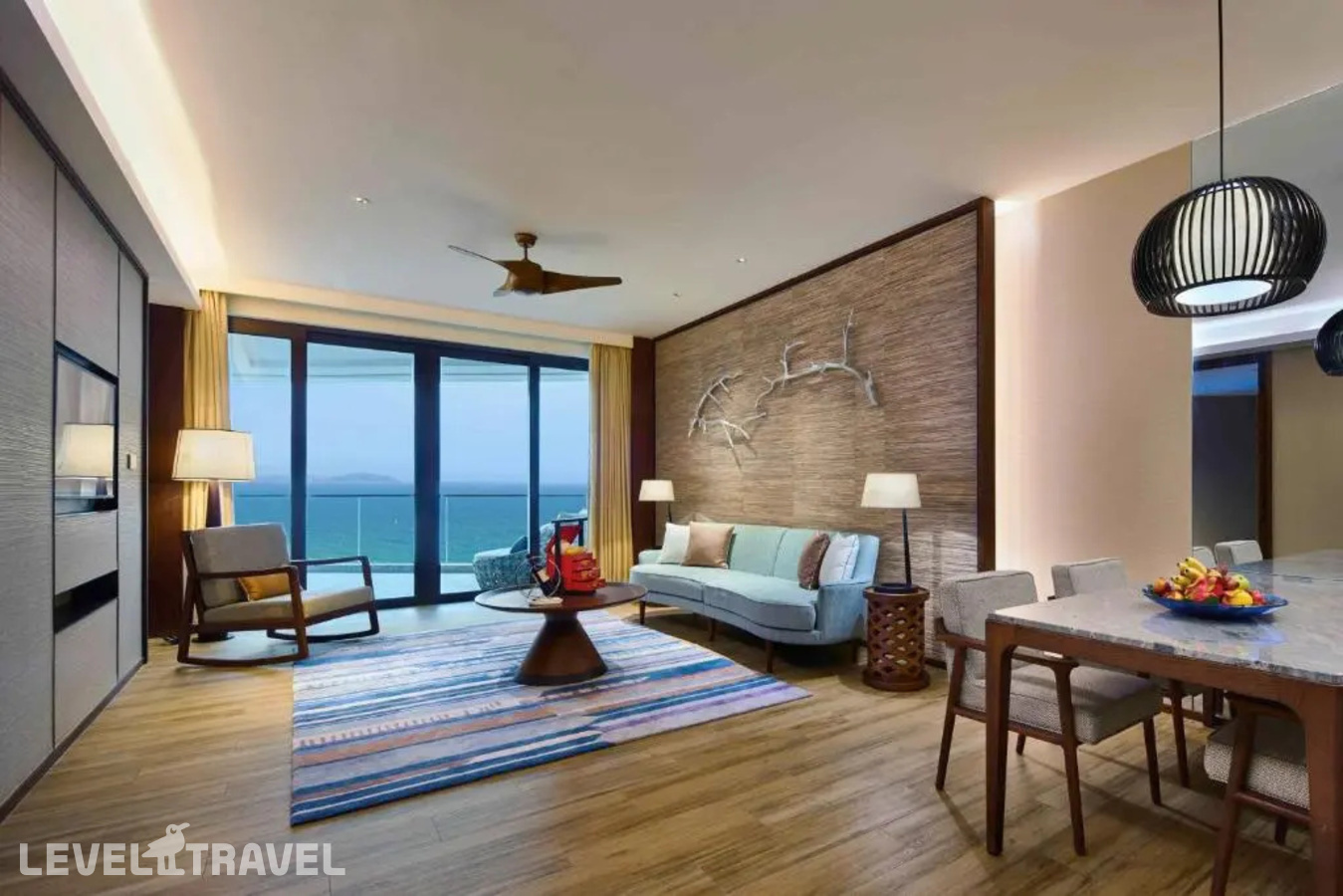 фотографии номера Люкс с видом на океан отеля Crowne Plaza Sanya Haitang Bay Resort, An Ihg Hotel в Китай(Хайтанг Бэй) - фото №4