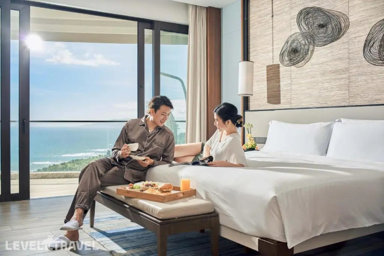 фотографии номера Люкс с видом на океан отеля Crowne Plaza Sanya Haitang Bay Resort, An Ihg Hotel в Китай(Хайтанг Бэй) - фото №1