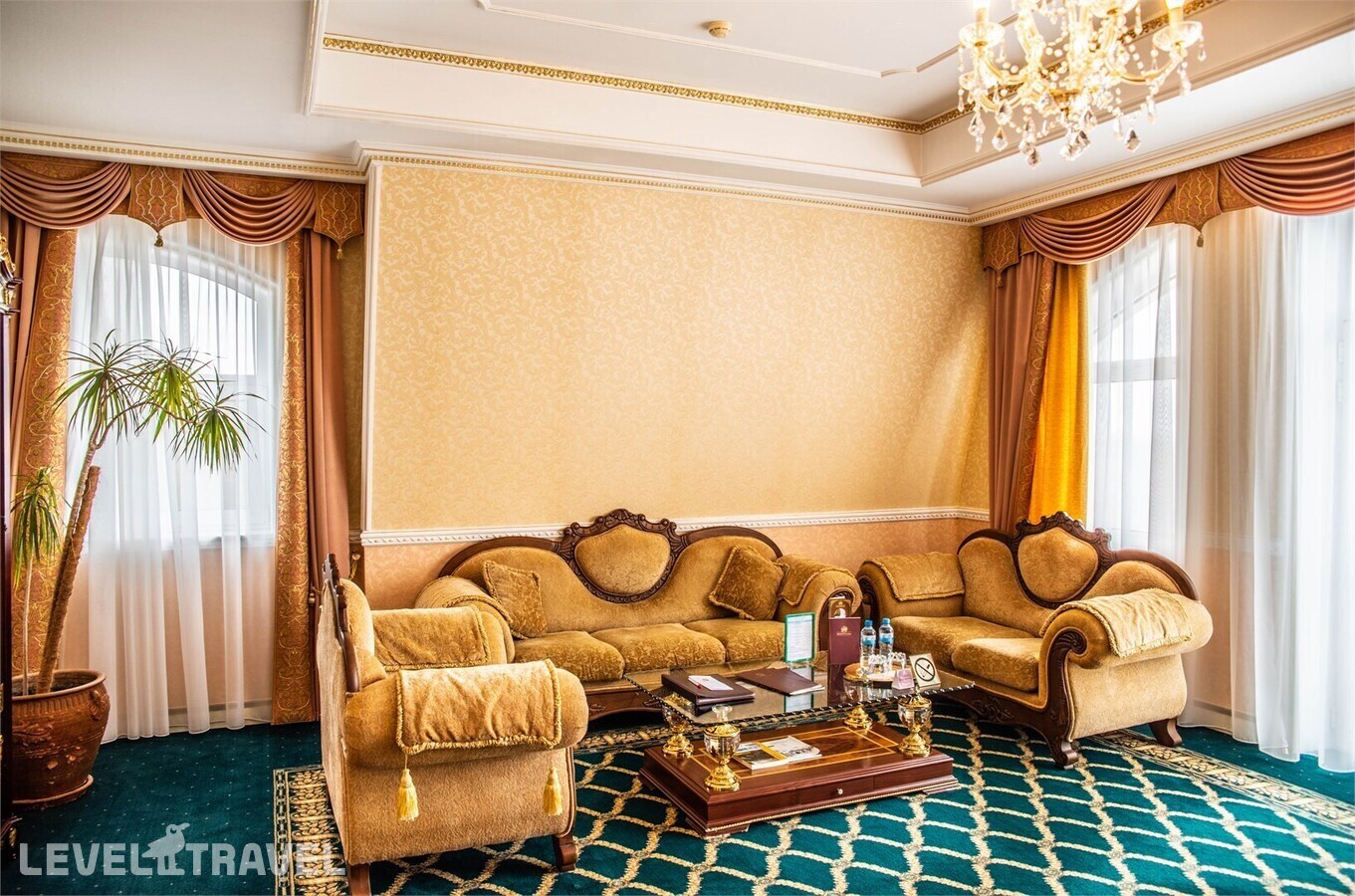 фотографии номера Люкс с видом на море отеля Grand Palace Hotel в Россия(Светлогорск) - фото №9