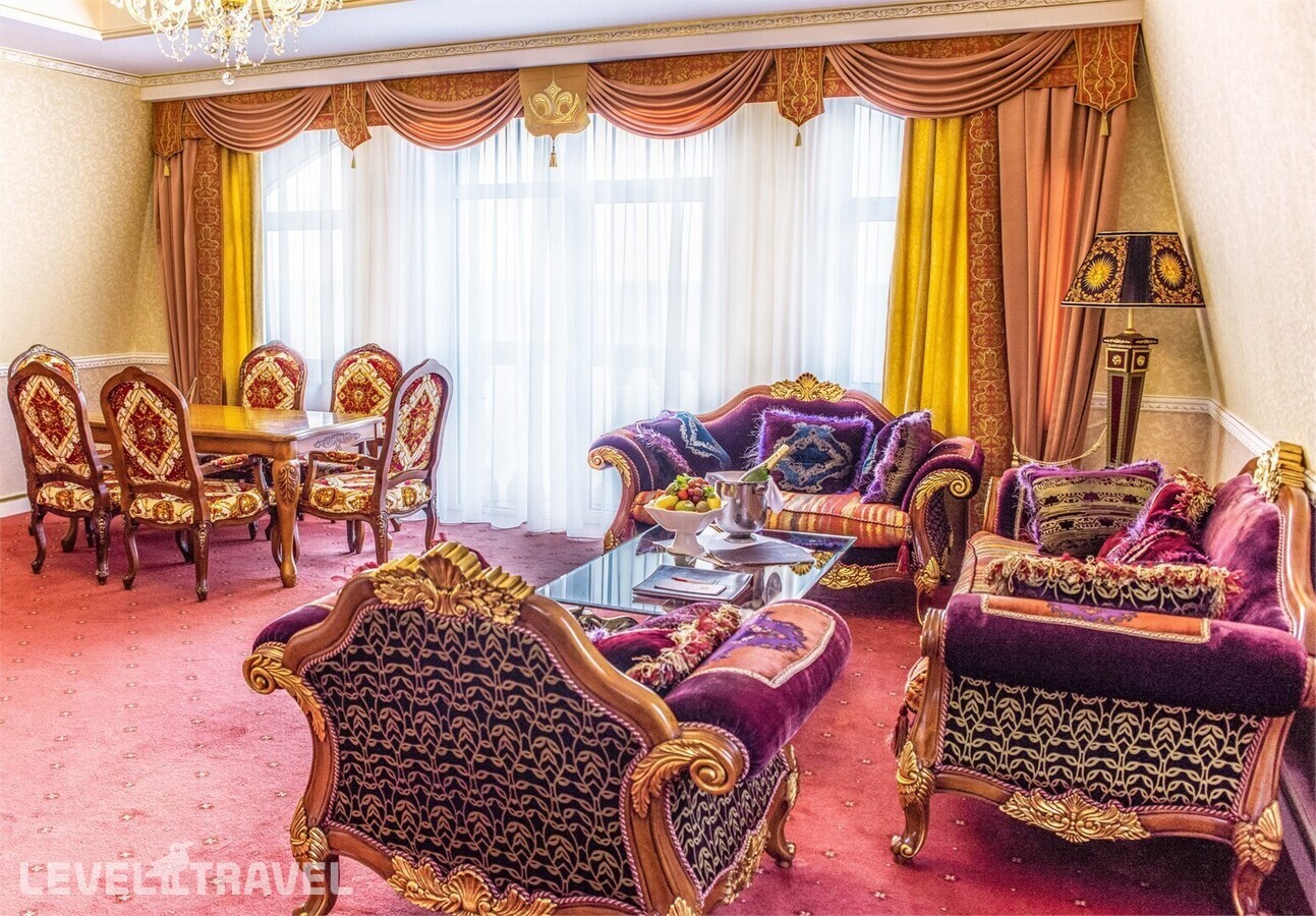 фотографии номера Люкс с видом на море отеля Grand Palace Hotel в Россия(Светлогорск) - фото №7