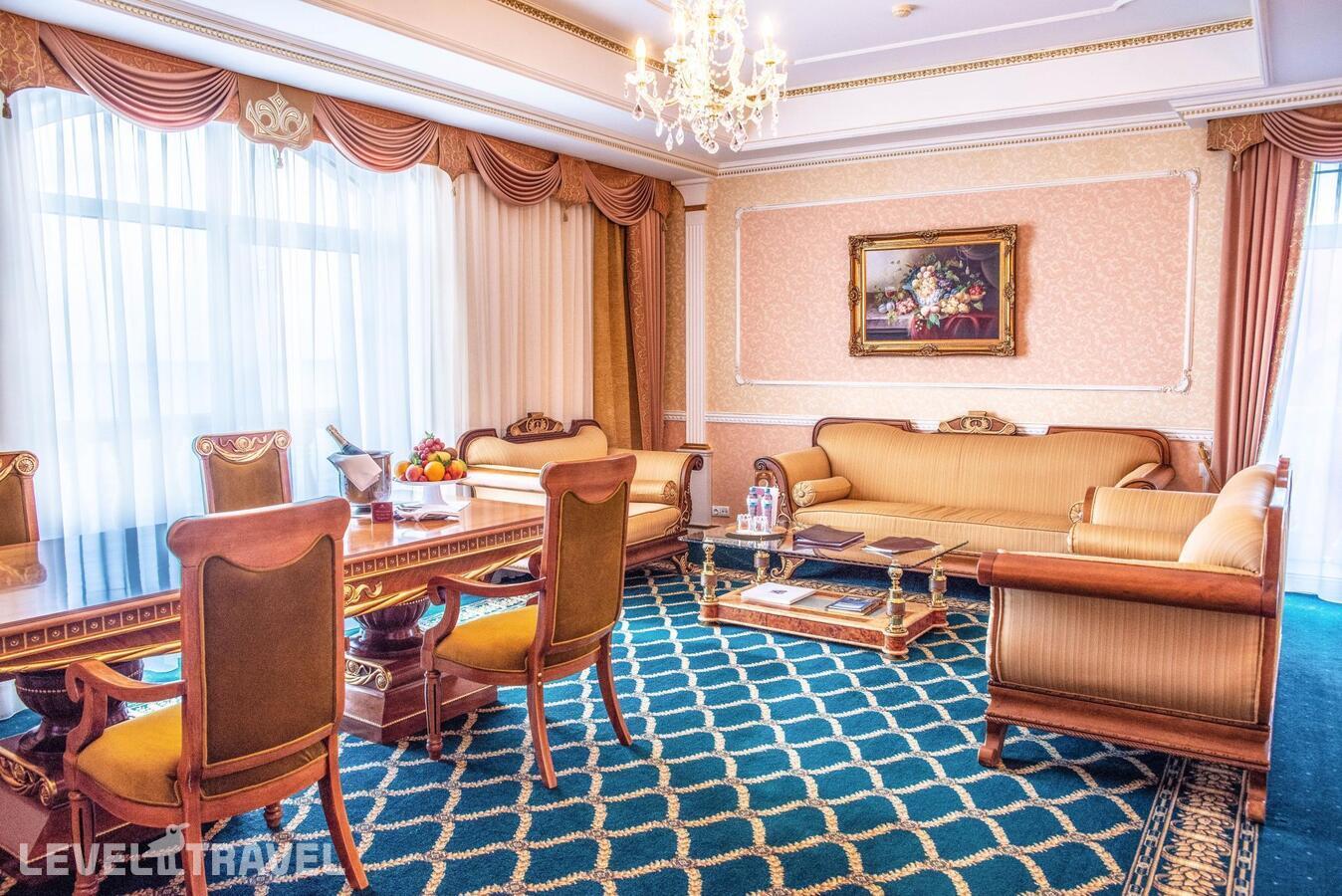фотографии номера Люкс президентский отеля Grand Palace Hotel в Россия(Светлогорск) - фото №2