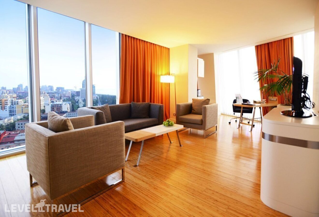 фотографии номера Люкс отеля Radisson Blu Hotel Batumi в Грузия(Батуми) - фото №10
