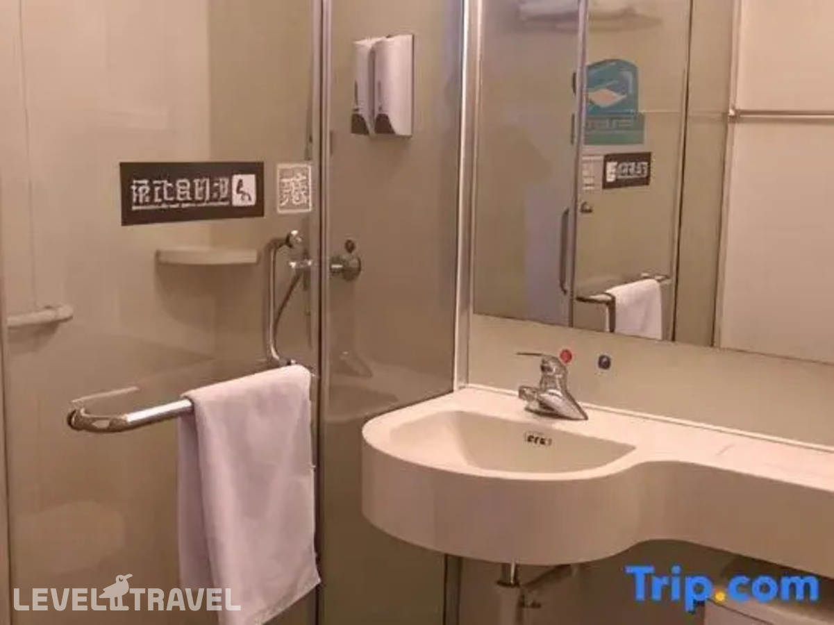 фотографии номера Улучшенный (две односпальные кровати) отеля 7 Days Inn Beijing Huairou в Китай(Пекин) - фото №7