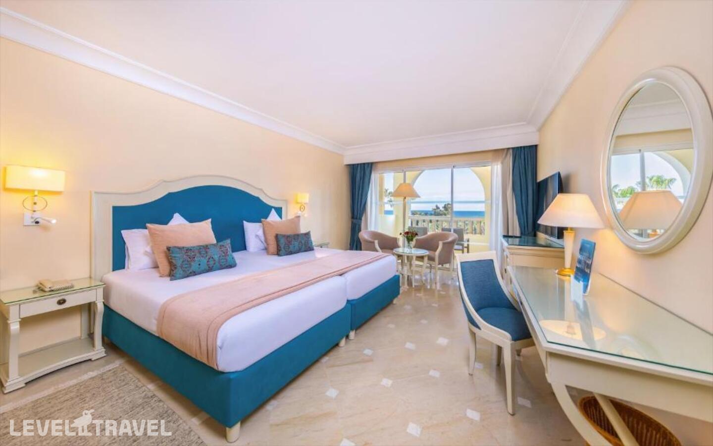 фотографии номера Улучшенный с видом на море отеля Steigenberger Marhaba Thalasso Hammamet (Ex.Hotel Palace Hammamet Marhaba) в Тунис(Хаммамет) - фото №3