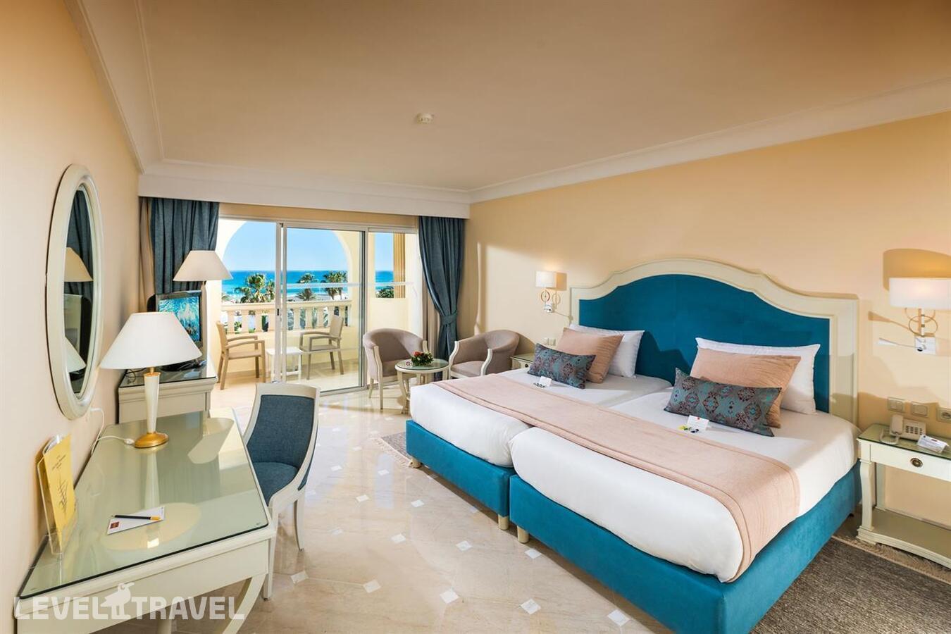 фотографии номера Улучшенный с видом на море отеля Steigenberger Marhaba Thalasso Hammamet (Ex.Hotel Palace Hammamet Marhaba) в Тунис(Хаммамет) - фото №1