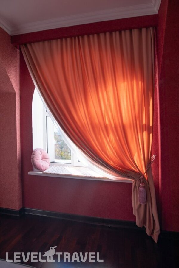 фотографии номера Люкс (2 комнаты) отеля Отель Жемчуг в Россия(Сочи - Центр) - фото №17