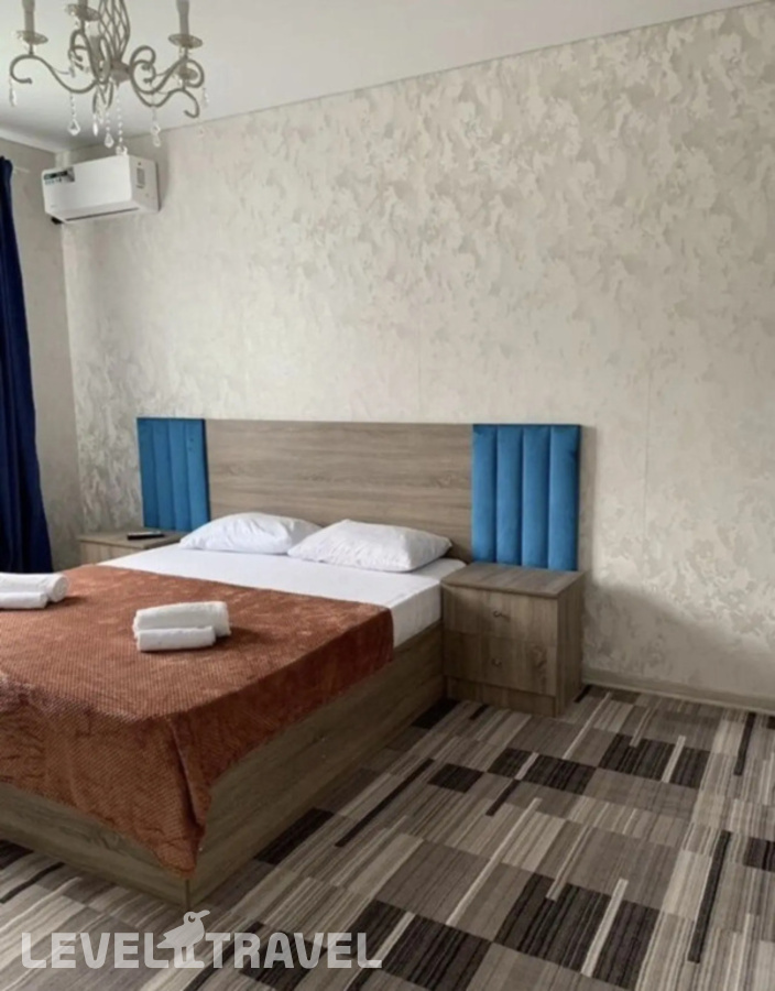 фотографии номера Четырёхместный семейный номер Comfort отеля Лантана в Абхазия(Цандрыпш) - фото №1