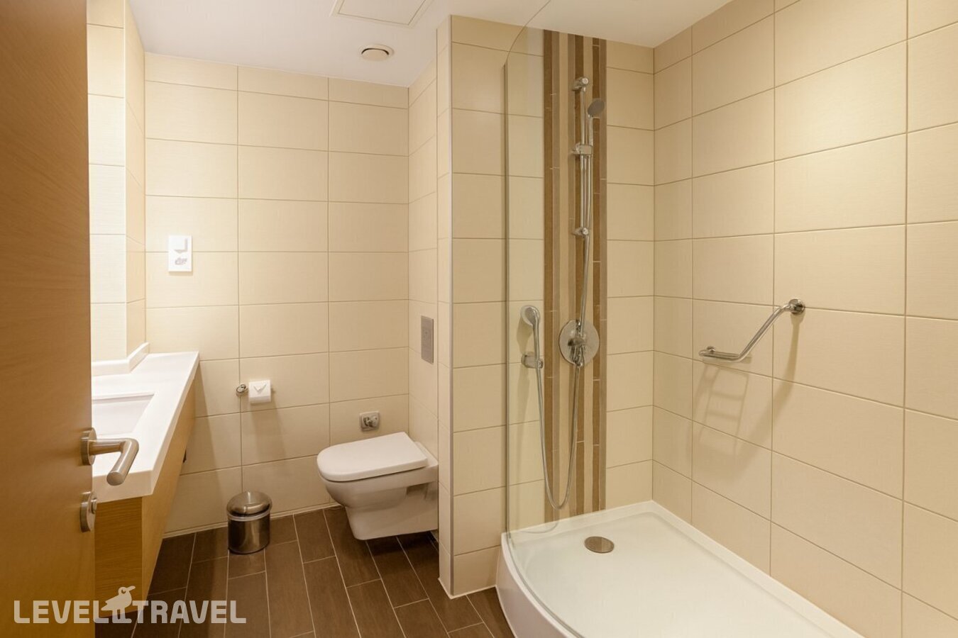 фотографии номера Стандартный с видом на окрестности отеля Dosso Dossi Hotels Golden Horn (Eх. Hilton Garden Inn Golden Horn) в Турция(Бейоглу) - фото №10