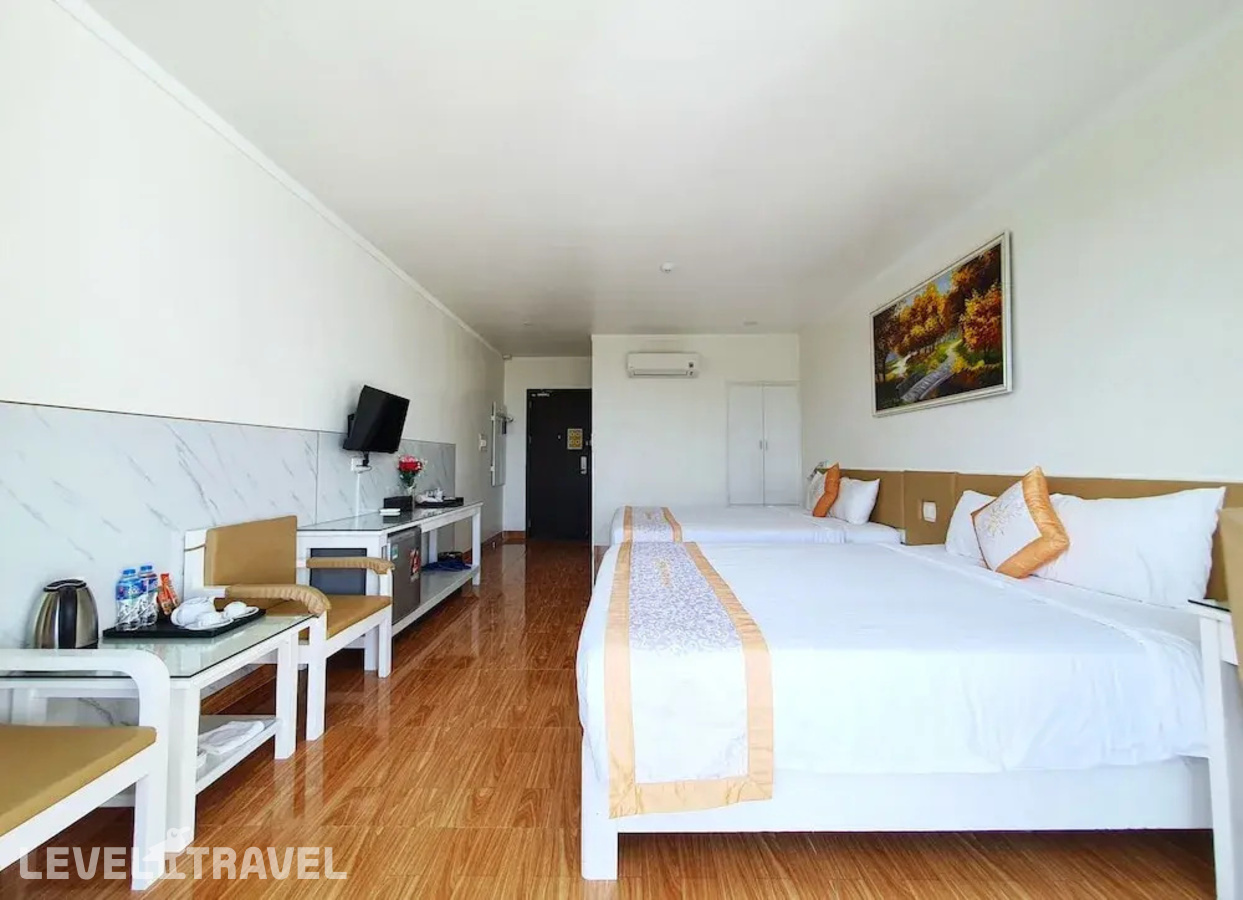 фотографии номера Семейный с балконом отеля Home Park Hotel Phu Quoc в Вьетнам(Фукуок) - фото №2