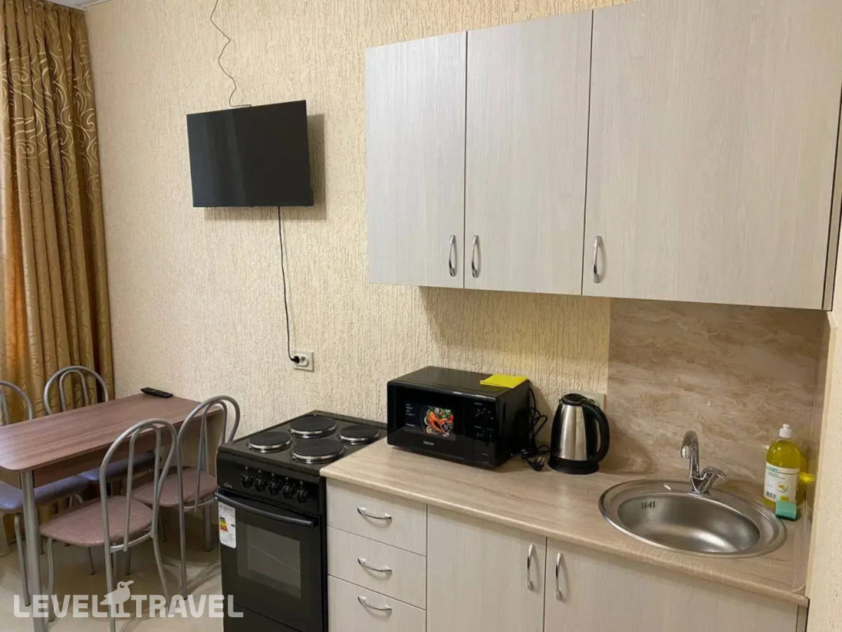 фотографии номера Трёхместный номер Comfort с видом на город отеля Михеев Велижанский Тракт в Россия(Тюмень) - фото №3