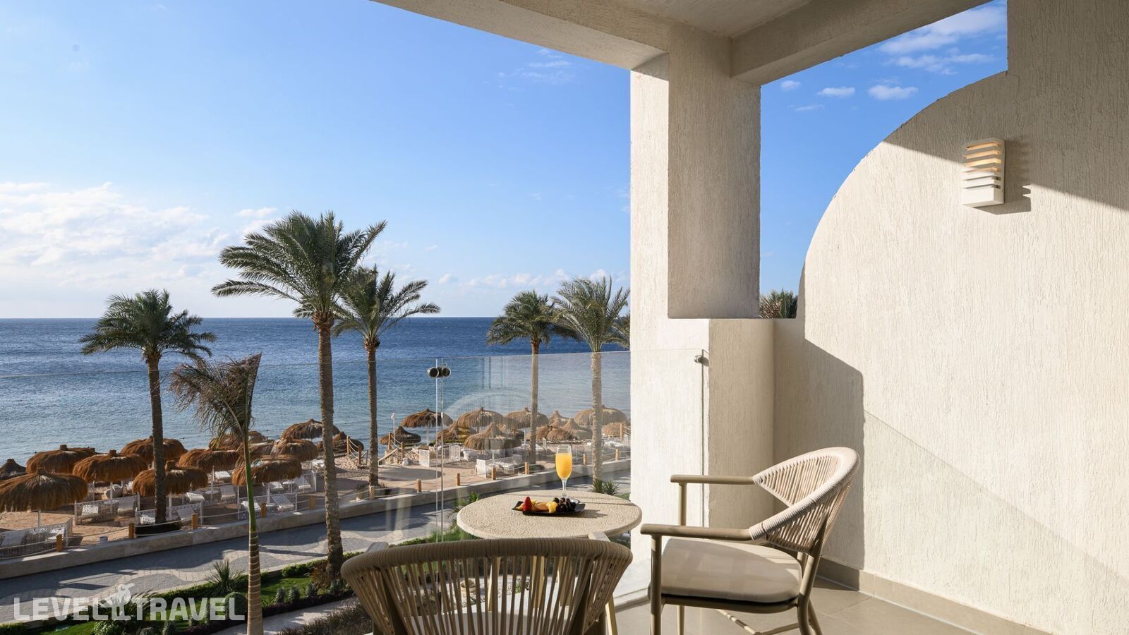 фотографии номера Люкс Posh отеля Sunrise Remal Resort в Египет(Рас-Насрани) - фото №1