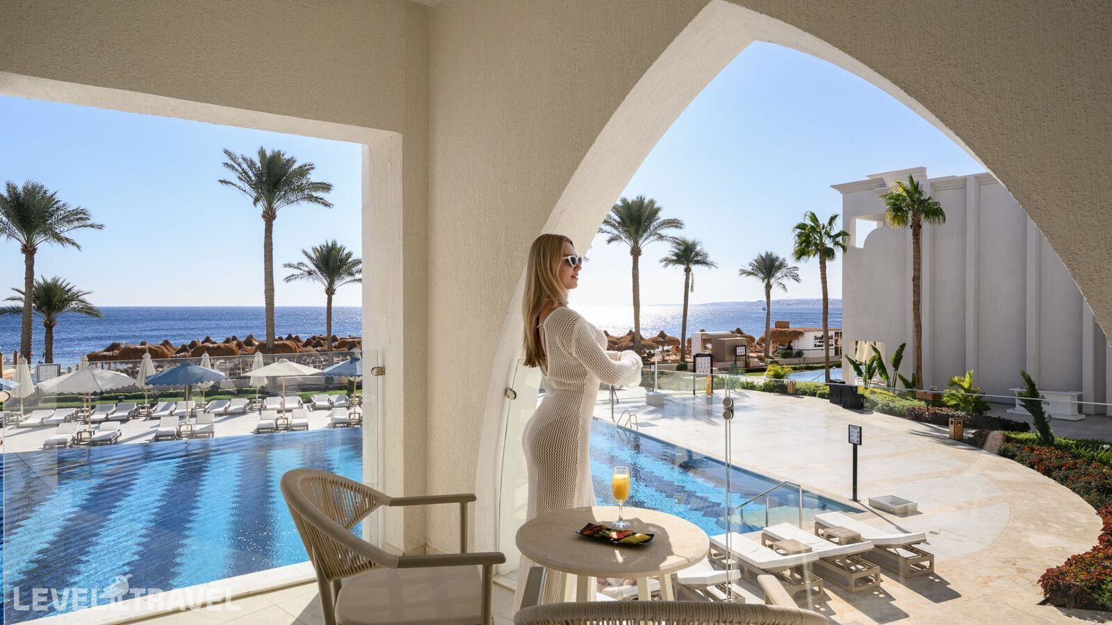 фотографии номера Представительский люкс с джакузи отеля Sunrise Remal Resort в Египет(Рас-Насрани) - фото №6