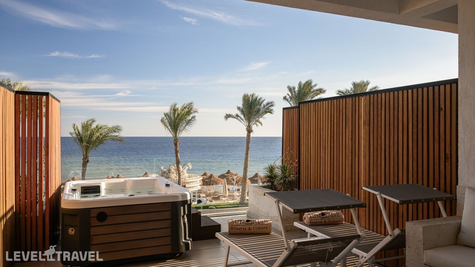 фотографии номера Люкс с джакузи отеля Sunrise Remal Resort в Египет(Рас-Насрани) - фото №4