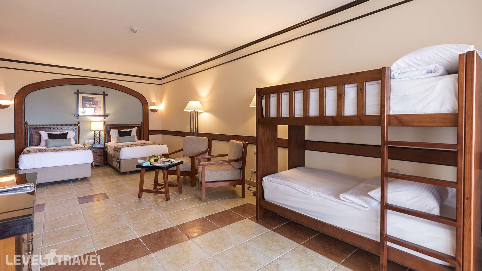 фотографии номера Семейный (двухъярусная кровать) отеля Sunrise Remal Resort в Египет(Рас-Насрани) - фото №2