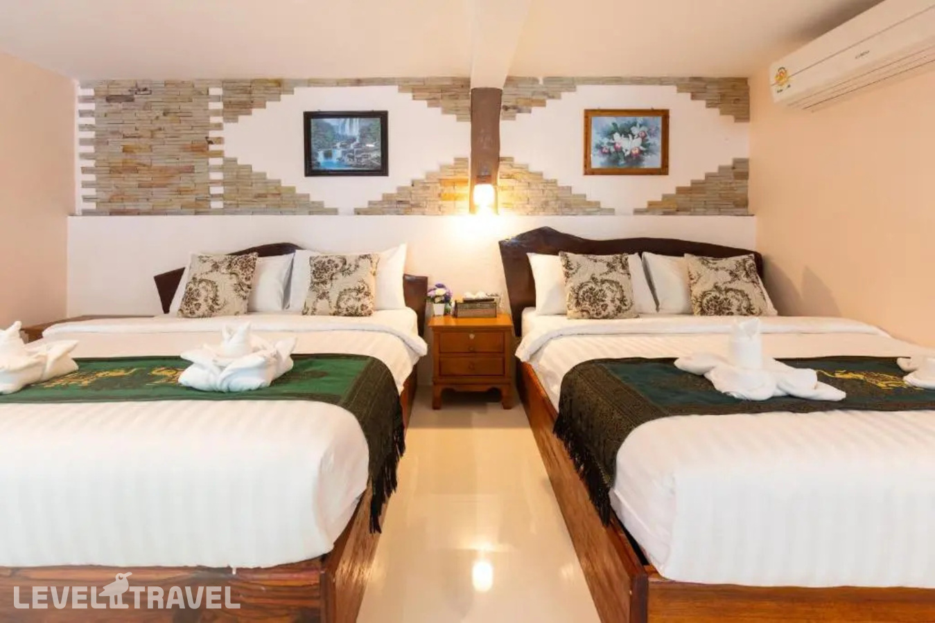 фотографии номера Семейный с видом на море отеля Naiyang Discovery Beach Resort Sha в Таиланд(Най Янг Бич) - фото №8