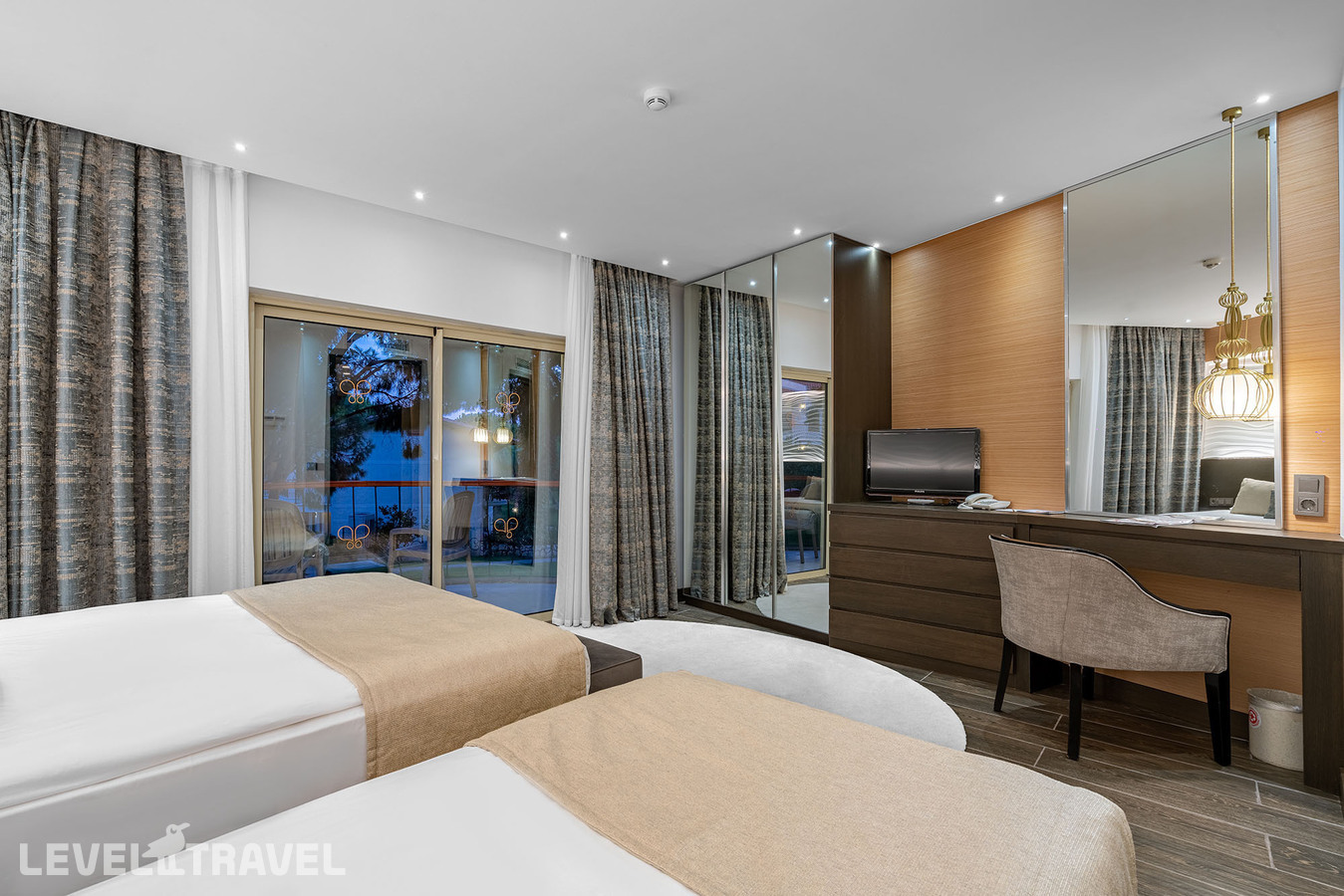 фотографии номера Клубный семейный комфорт отеля Papillon Belvil Hotel в Турция(Кадрие) - фото №3