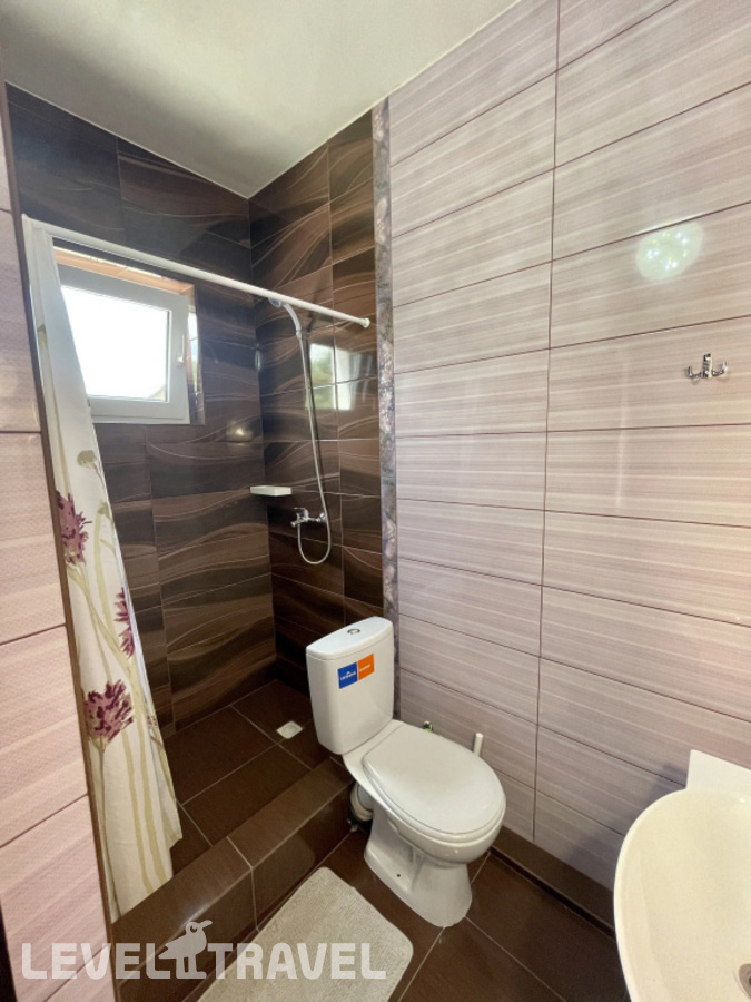 Трёхместный номер Deluxe с балконом и с красивым видом из окна — фото 11