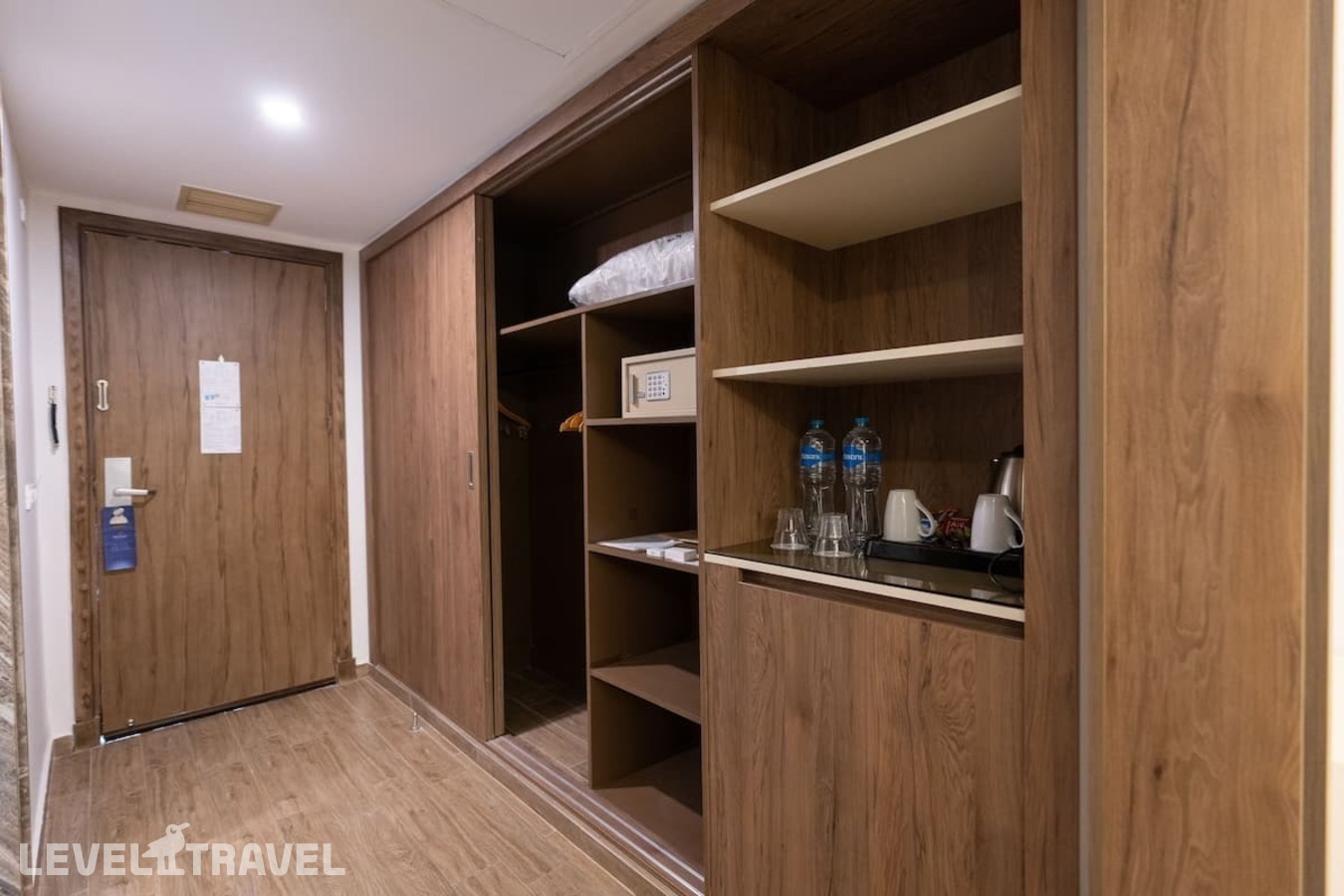 фотографии номера Премиум с частичным видом на море отеля Parrotel Beach Resort (Ex. Radisson Blu Resort) в Египет(Шарм-эль-Шейх) - фото №3