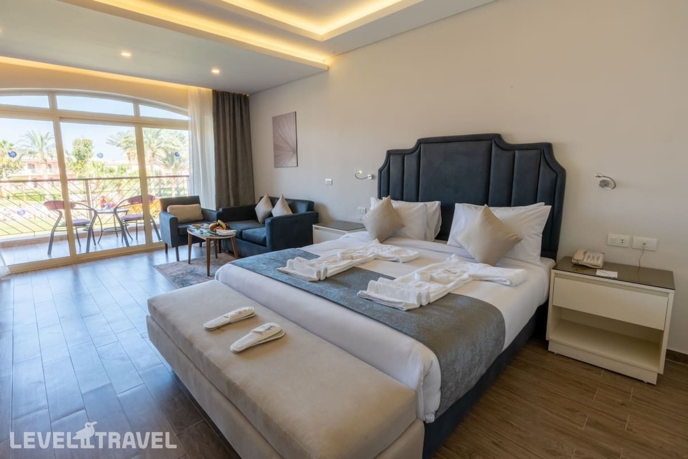фотографии номера Премиум с частичным видом на море отеля Parrotel Beach Resort (Ex. Radisson Blu Resort) в Египет(Шарм-эль-Шейх) - фото №7