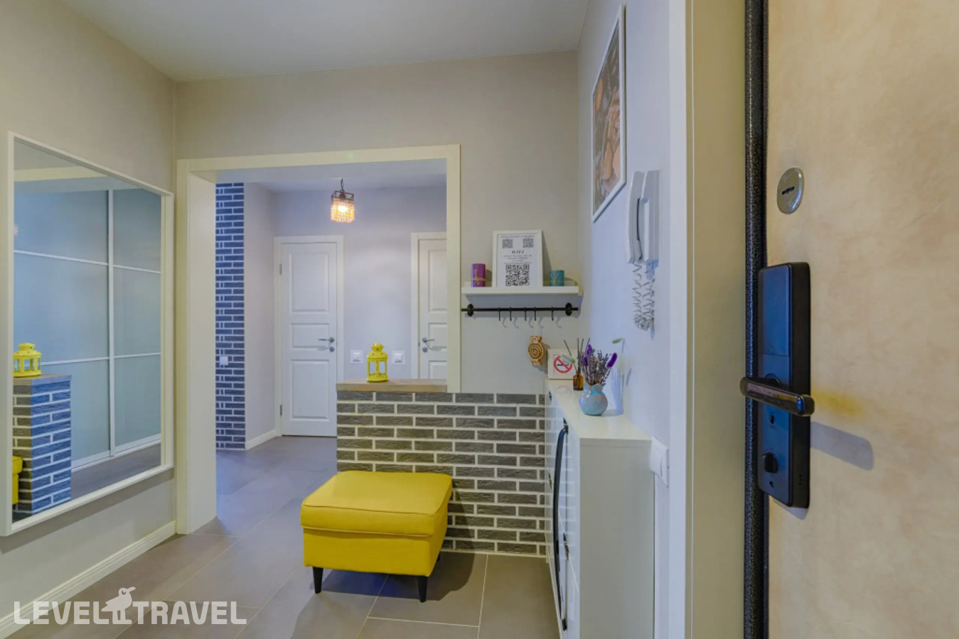 фотографии номера Улучшенные апартаменты с балконом отеля Квартира Athome Apartments Аэродромная в Беларусь(Октябрьский район) - фото №16