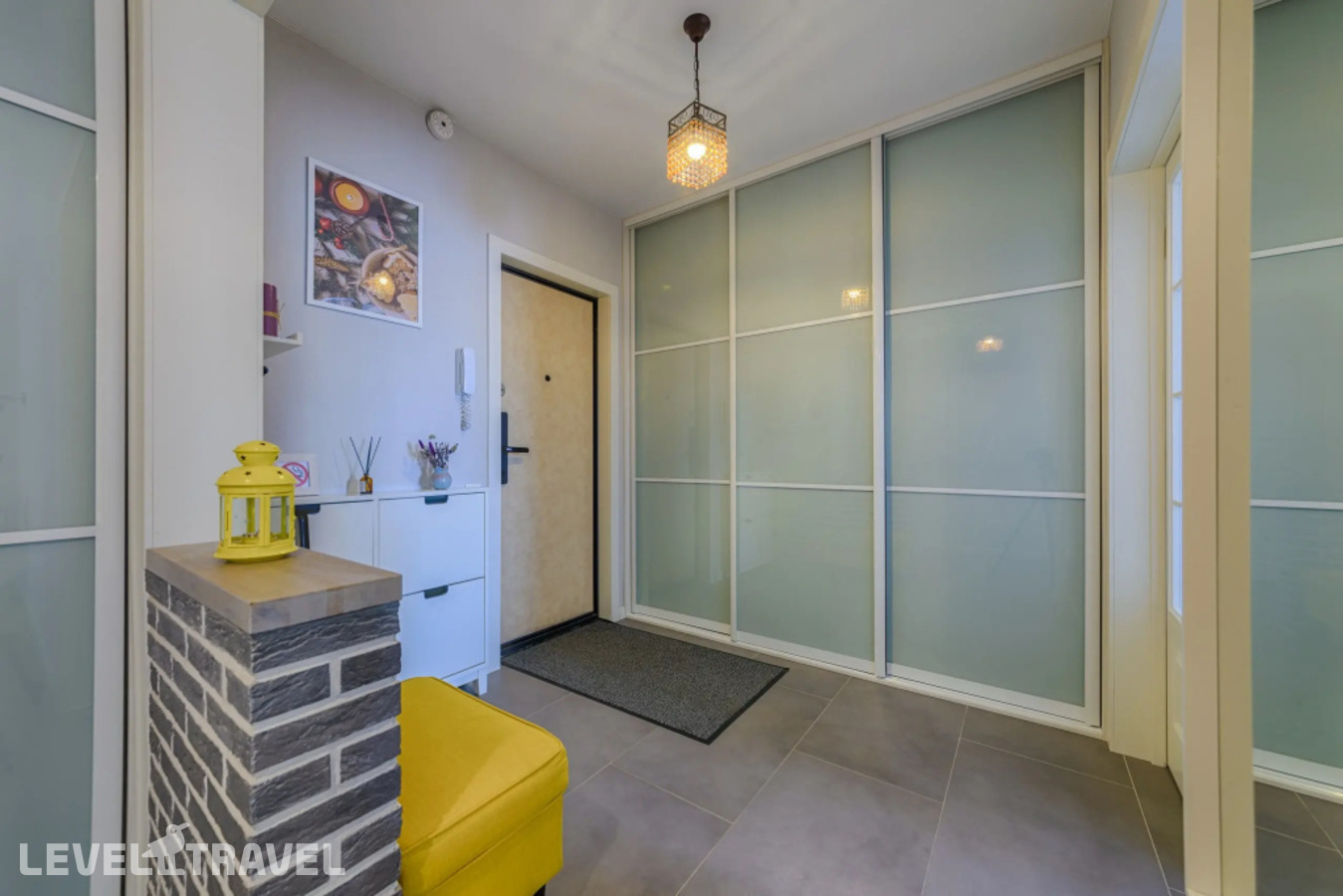 фотографии номера Улучшенные апартаменты с балконом отеля Квартира Athome Apartments Аэродромная в Беларусь(Октябрьский район) - фото №3