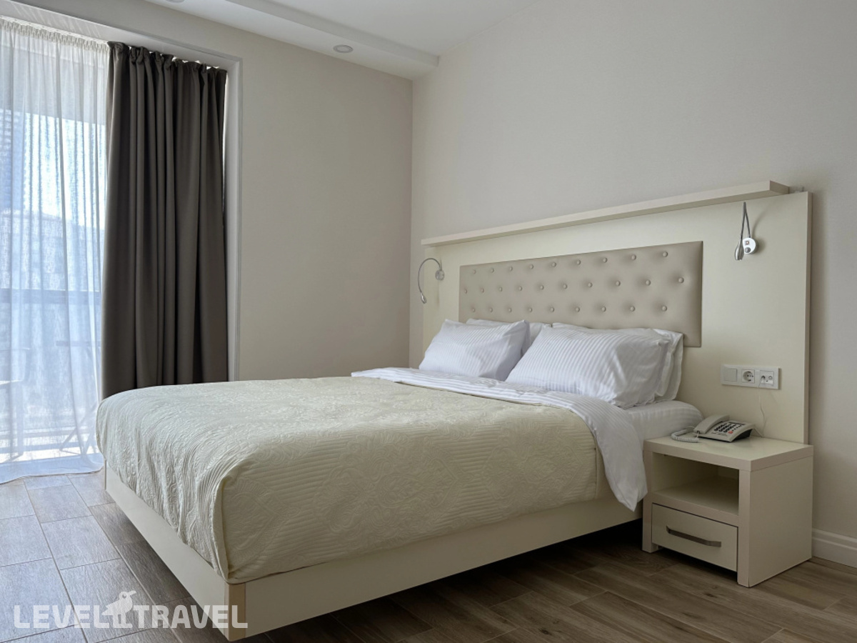 фотографии номера Апартаменты с балконом отеля Dream Apartments Batumi в Грузия(Батуми) - фото №1