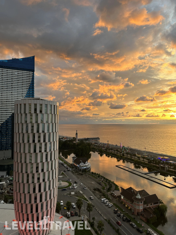 фотографии номера Апартаменты с балконом отеля Dream Apartments Batumi в Грузия(Батуми) - фото №18