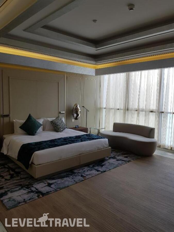 фотографии номера Люкс королевский отеля Royal M Hotel & Resort Abu Dhabi в ОАЭ(Абу-Даби) - фото №6