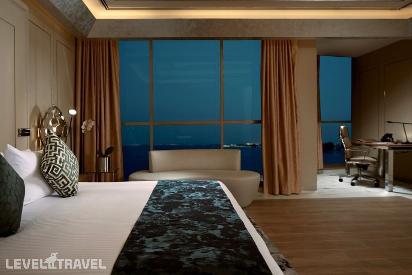 фотографии номера Люкс президентский отеля Royal M Hotel & Resort Abu Dhabi в ОАЭ(Абу-Даби) - фото №10
