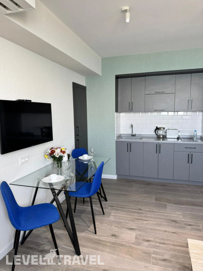 фотографии номера Апартаменты с балконом (2 комнаты) отеля Alliance By Courtyard Hotel 5 Kh в Грузия(Батуми) - фото №19