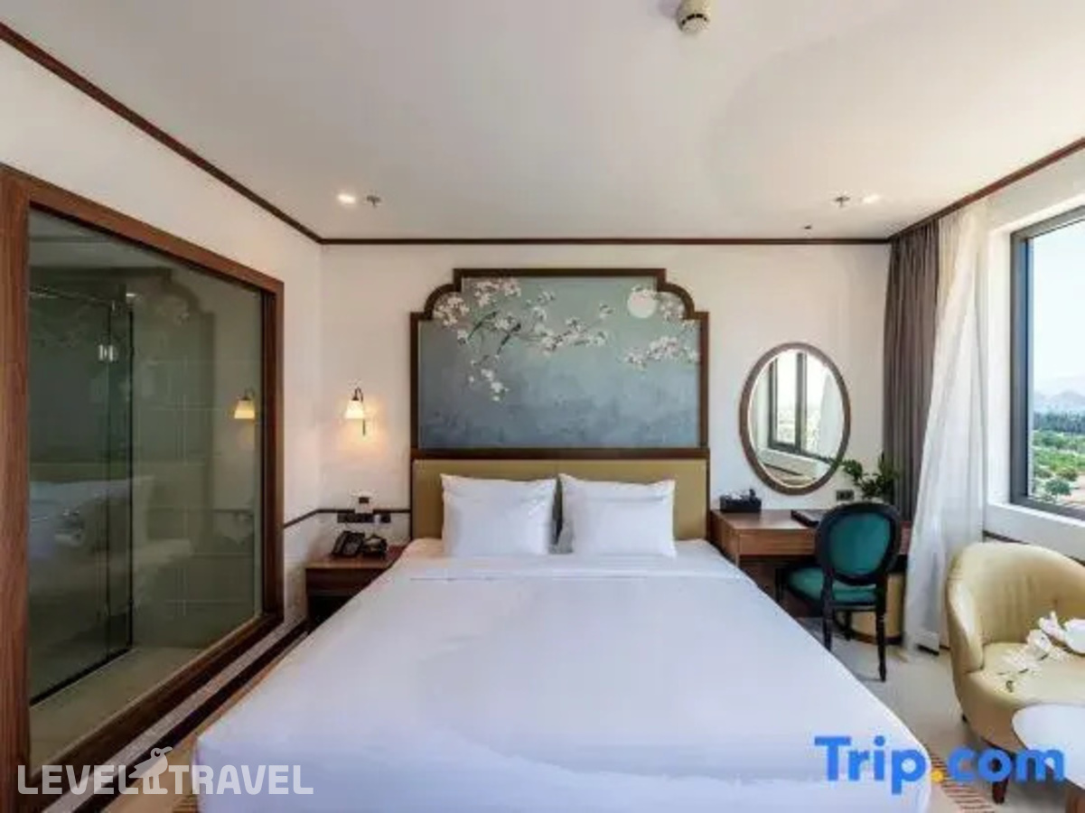 фотографии номера Делюкс с видом на город отеля Grand Luxury Hotel в Вьетнам(Фанранг-Тхаптям) - фото №5