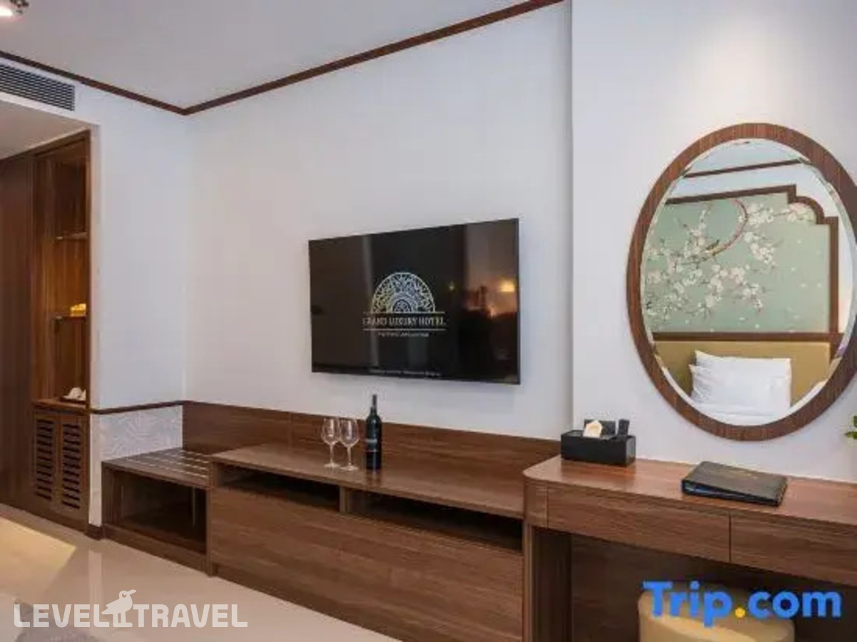 фотографии номера Делюкс с видом на город отеля Grand Luxury Hotel в Вьетнам(Фанранг-Тхаптям) - фото №7
