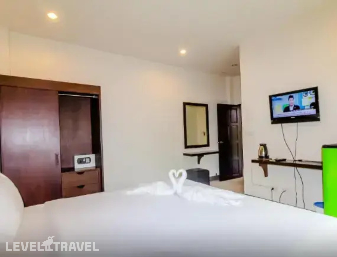 фотографии номера Улучшенный номер отеля Baan Yuyen Karon Guesthouse в Таиланд(Карон Бич) - фото №23
