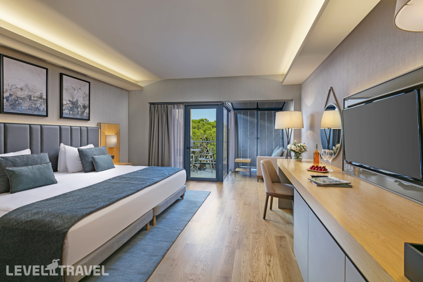 фотографии номера Улучшенный номер отеля Rixos Sungate Hotel в Турция(Бельдиби) - фото №1