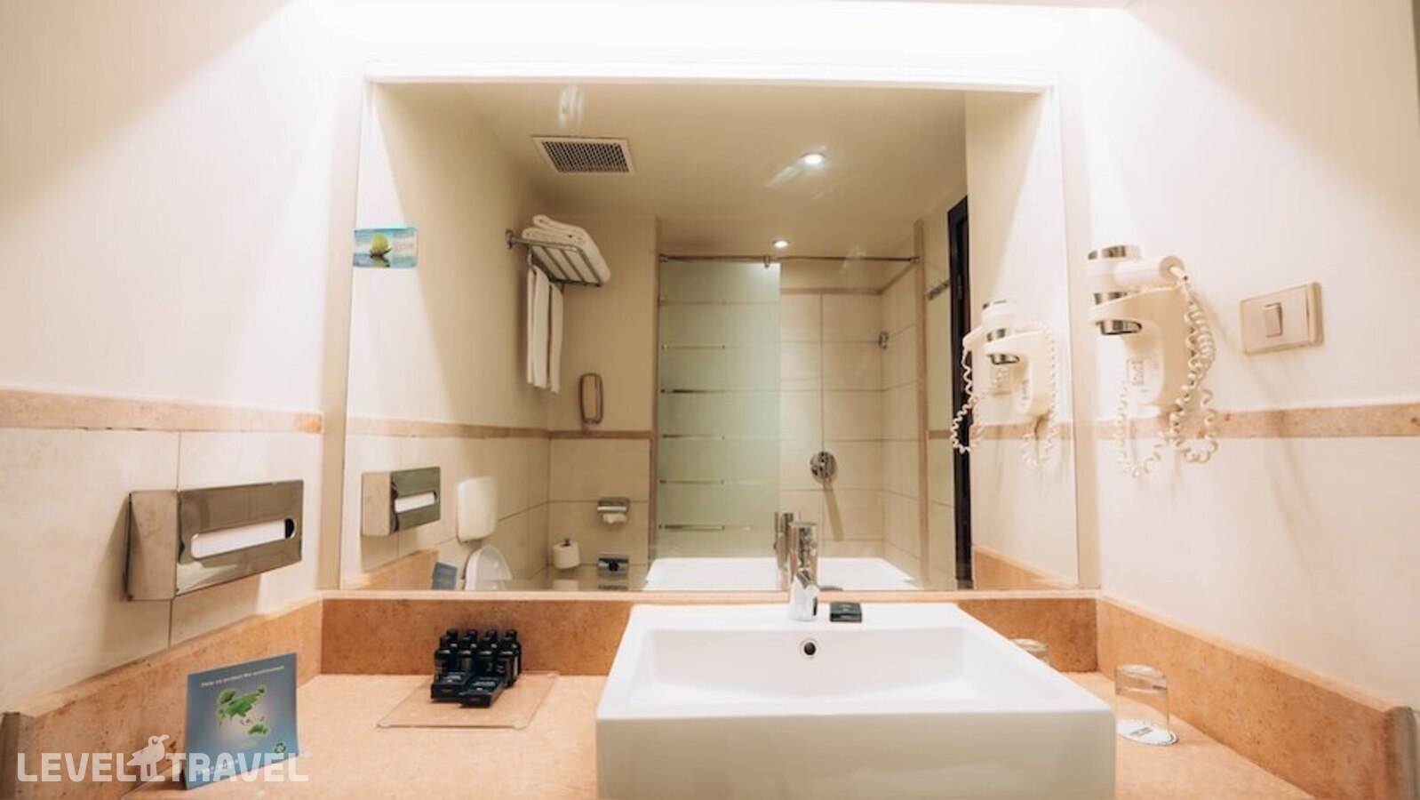 фотографии номера Размещение по прибытии отеля Reef Oasis Beach Resort в Египет(Рас-Ум-Эль-Сид) - фото №2