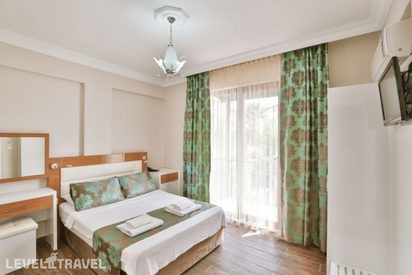 фотографии номера Стандартный номер отеля Hotel Kayahan в Турция(Каш) - фото №1