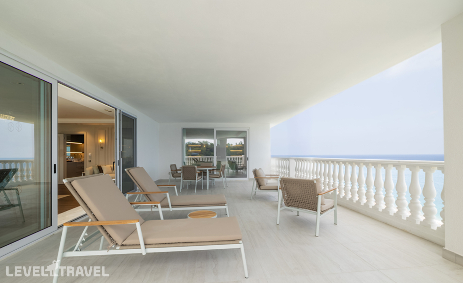 фотографии номера Семейный люкс Serenita с видом на море отеля Nirvana Dolce Vita (Ex. Amara Dolce Vita Luxury) в Турция(Текирова) - фото №12