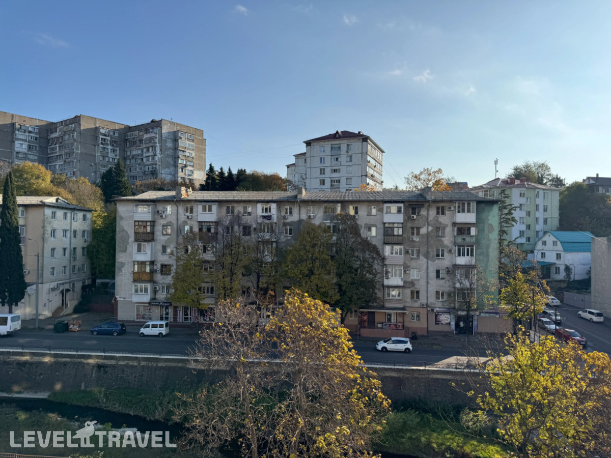 фотографии номера Апартаменты с балконом отеля Апартаменты Студия У Моря На Речной в Россия(Туапсе) - фото №20
