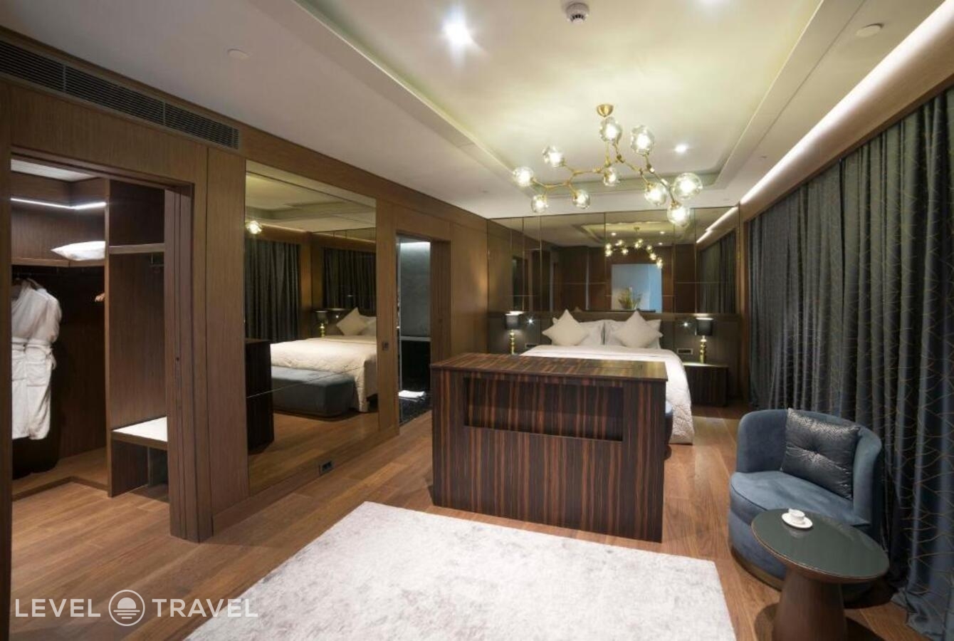 фотографии номера Люкс президентский отеля Radisson Blu Hotel Vadistanbul в Турция(Сарыер) - фото №6
