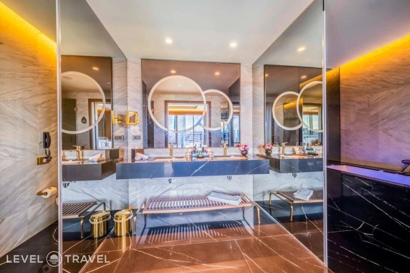 фотографии номера Люкс президентский отеля Radisson Blu Hotel Vadistanbul в Турция(Сарыер) - фото №45