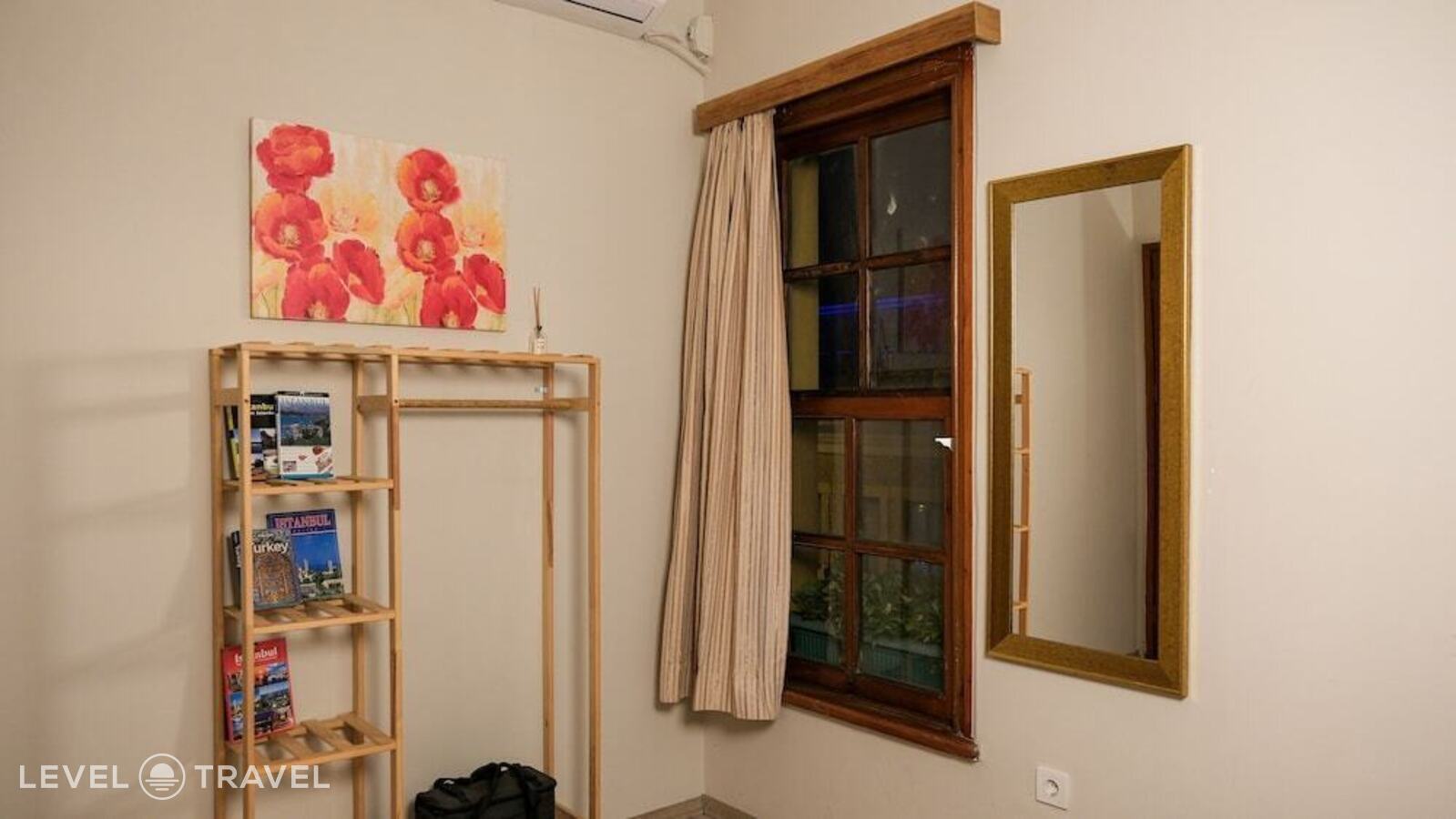 фотографии номера Делюкс отеля Second Home Hostel в Турция(Сиркеджи) - фото №60