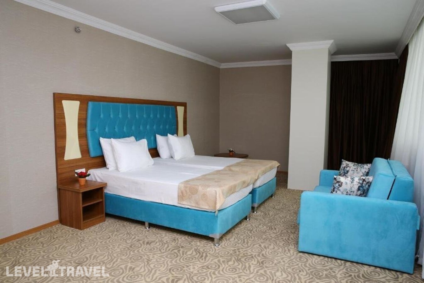 фотографии номера Трехместный делюкс отеля Golden Lounge Hotel в Турция(Пендик) - фото №38
