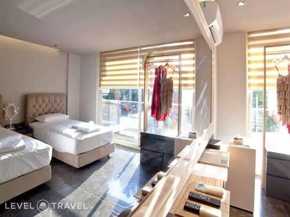фотографии номера Семейный номер отеля Upper House Hotel в Турция(Каш) - фото №6