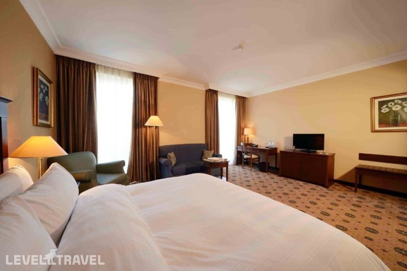 фотографии номера Полулюкс отеля Lotte City Hotel Tashkent Palace в Узбекистан(Ташкент) - фото №11